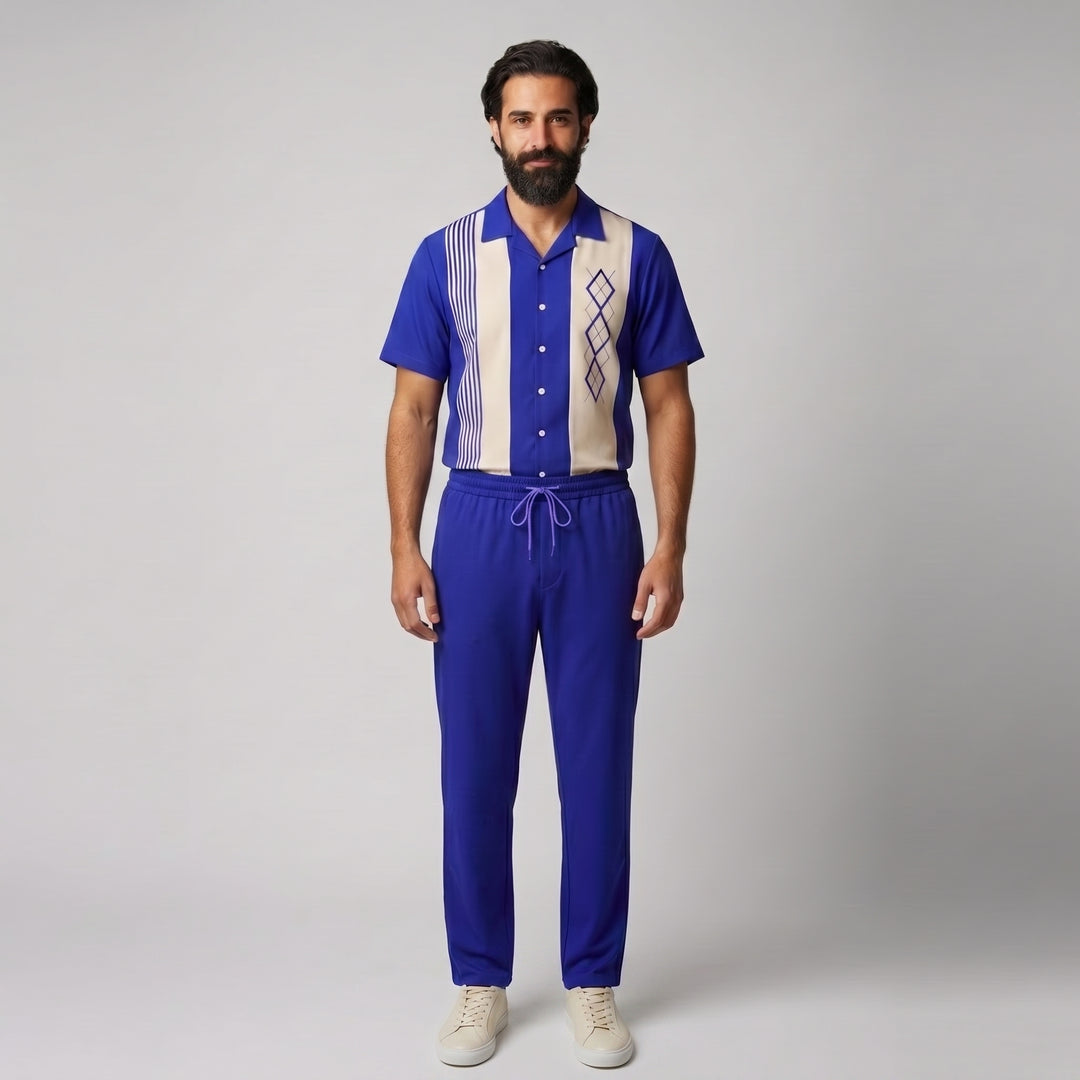 Herren Retro-Hemd-Hose-Set in Königsblau mit cremefarbenen Bahnen, Frontansicht am Model