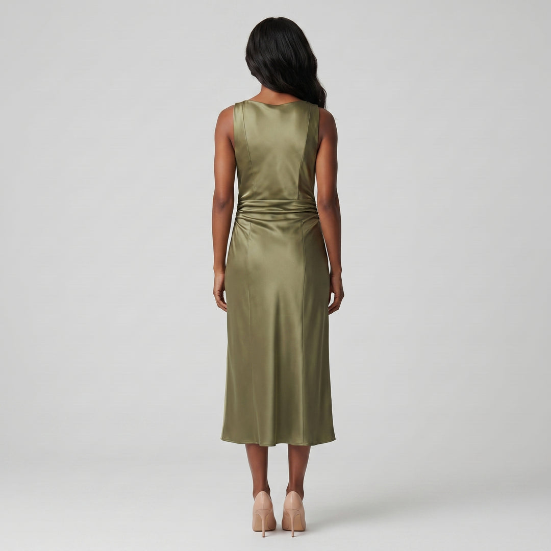 Satin Midikleid Beige, A-Linie Schnitt seitlich, Seitenansicht
