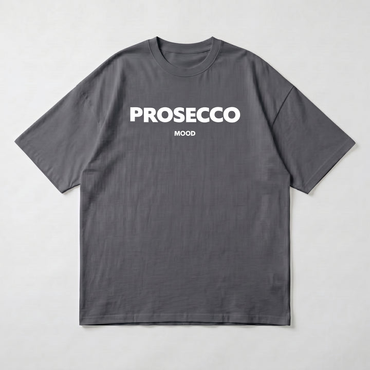 Dunkelgraues Oversized T-Shirt mit PROSECCO MOOD Aufdruck, Flat-Lay Produktansicht