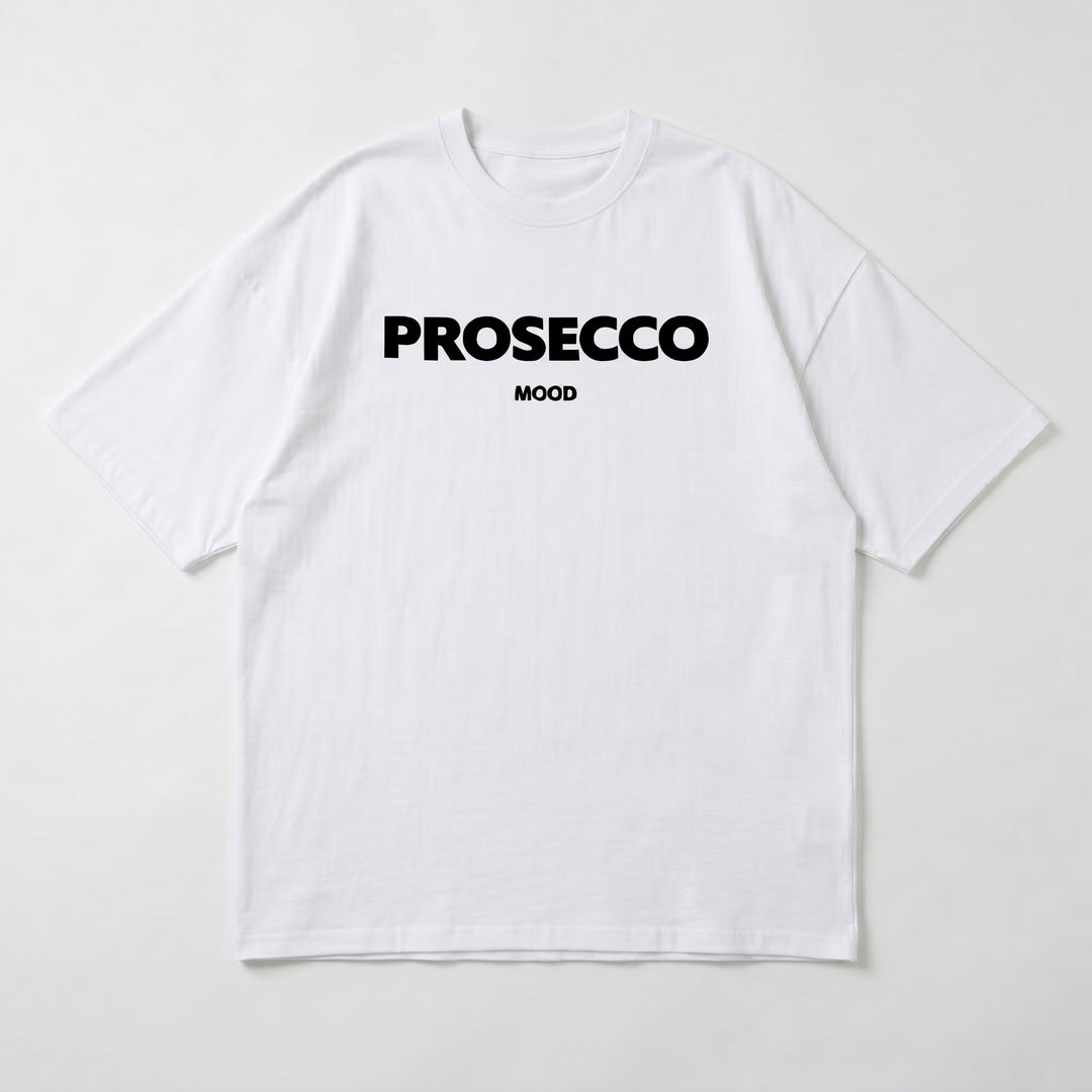 Weißes Oversized T-Shirt mit PROSECCO MOOD Aufdruck, Flat-Lay Produktansicht
