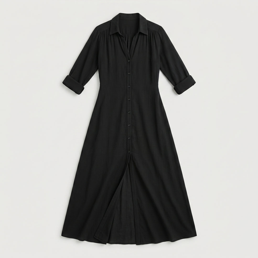 Plissee Maxikleid in Schwarz mit Knopfleiste und Beinschlitz, Flat-lay