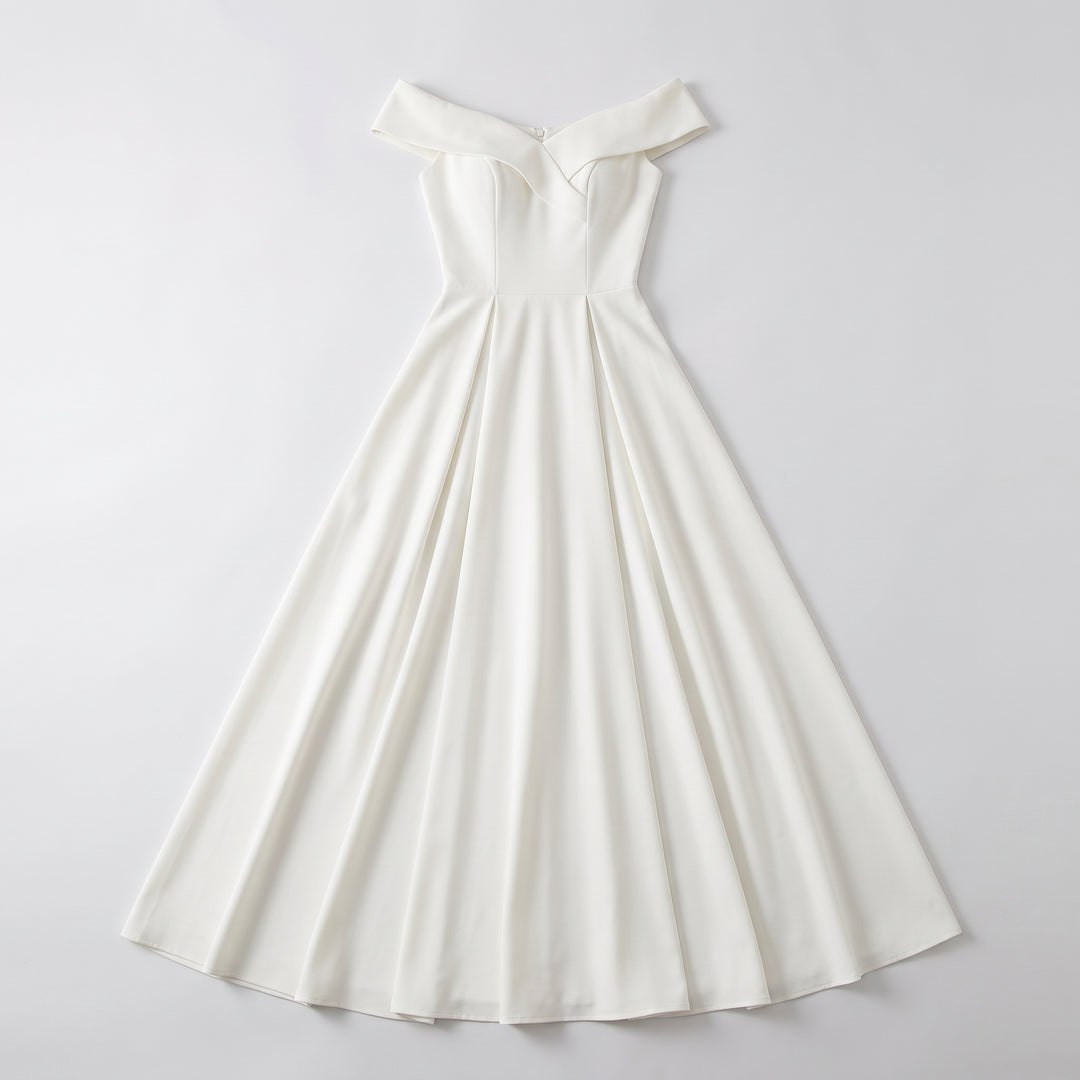 Cremeweißes Off-Shoulder Abendkleid in A-Linie, Flat-Lay Vorderansicht
