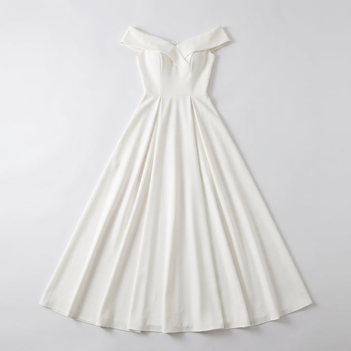 Cremeweißes Off-Shoulder Abendkleid in A-Linie, Flat-Lay Vorderansicht