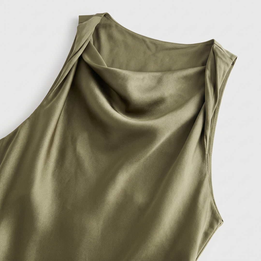 Satin Slip Kleid Blau, fließende Midi-Länge, Seitenansicht