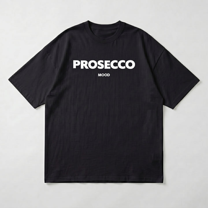 Schwarzes Oversized T-Shirt mit PROSECCO MOOD Aufdruck, Flat-Lay Produktansicht