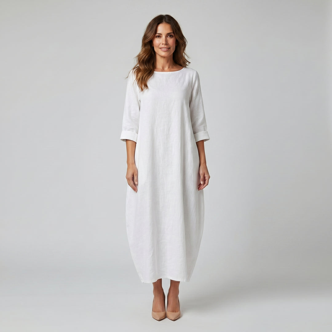 Weißes Maxikleid mit Ballonform, 3/4-Arm und Rundhals, Vorderansicht