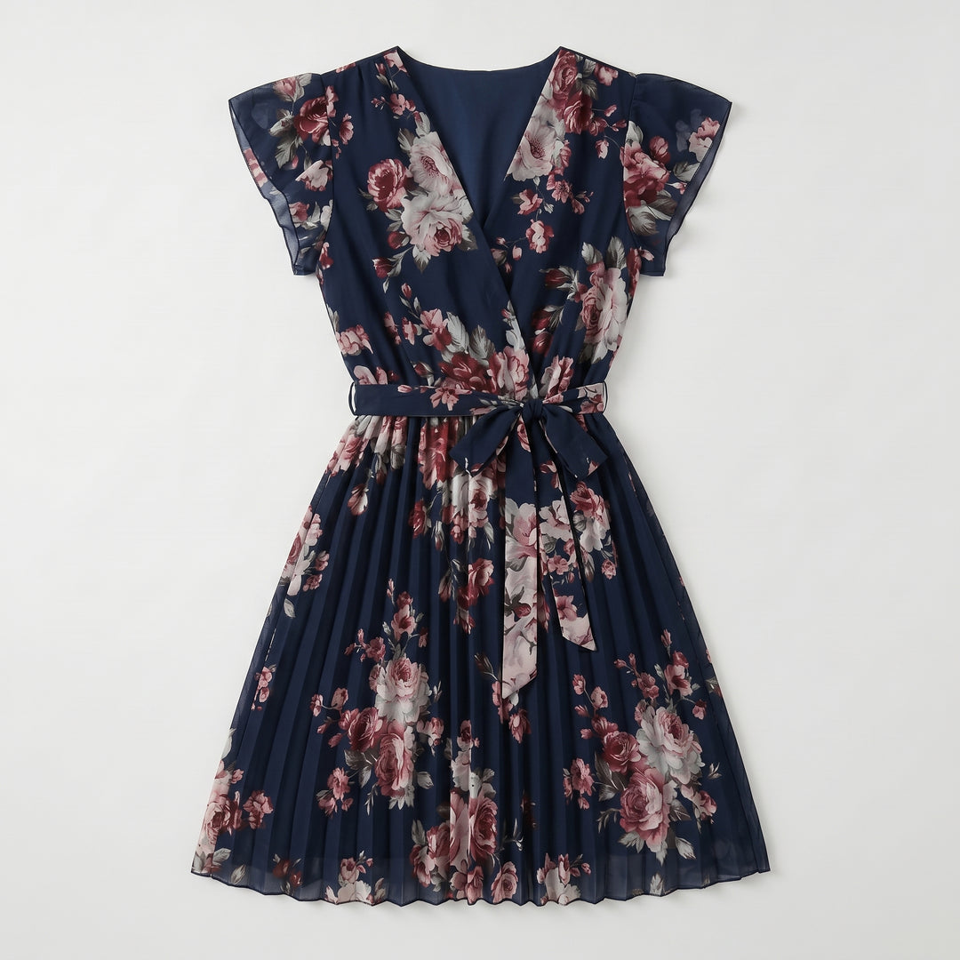 Schwarzes Blumenkleid mit V-Ausschnitt und Plisseerock, Flachansicht