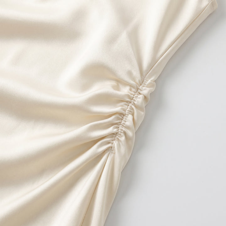 Satin Midikleid Braun, A-Linie Silhouette, Seitenansicht