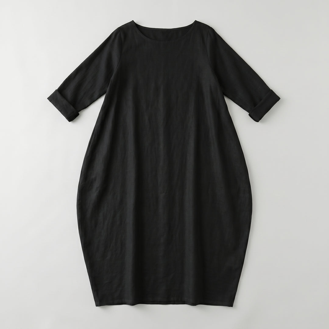 Schwarzes Maxikleid mit Ballonform und umgeschlagenen 3/4-Ärmeln, Draufsicht