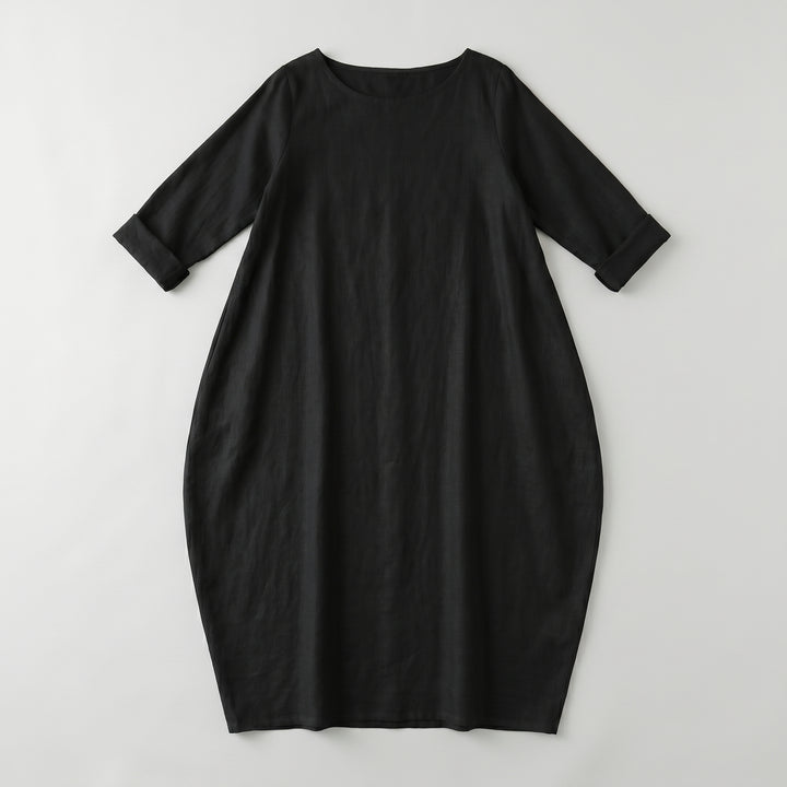 Schwarzes Maxikleid mit Ballonform und umgeschlagenen 3/4-Ärmeln, Draufsicht