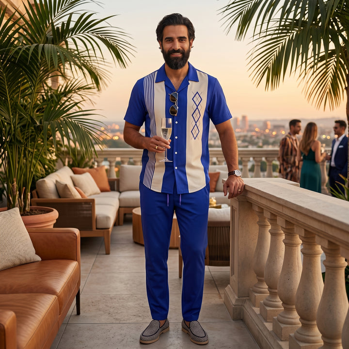 Herren Sommer-Set in Königsblau, Styling auf Dachterrasse am Abend