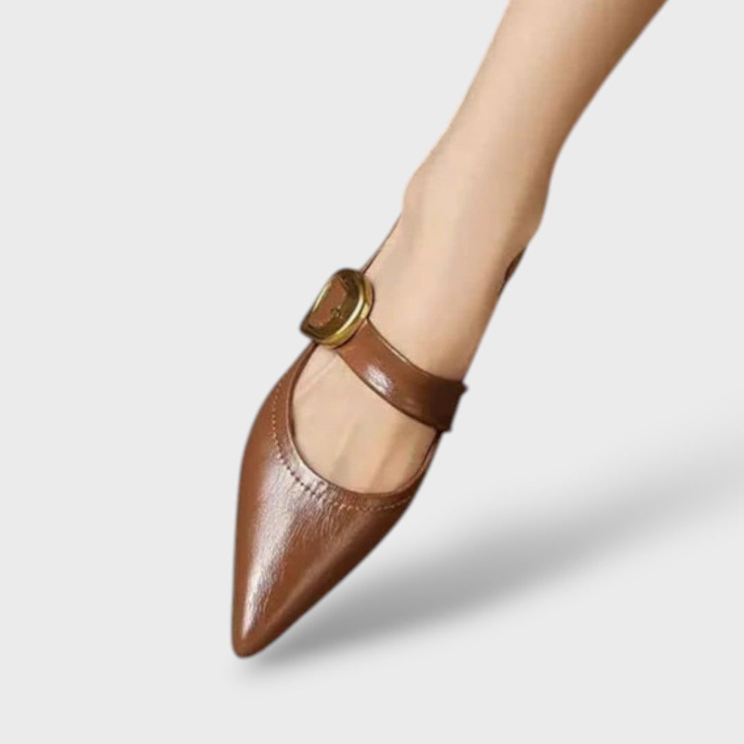 Braune Mary Jane Flats mit Schnallenriemen, Produktansicht