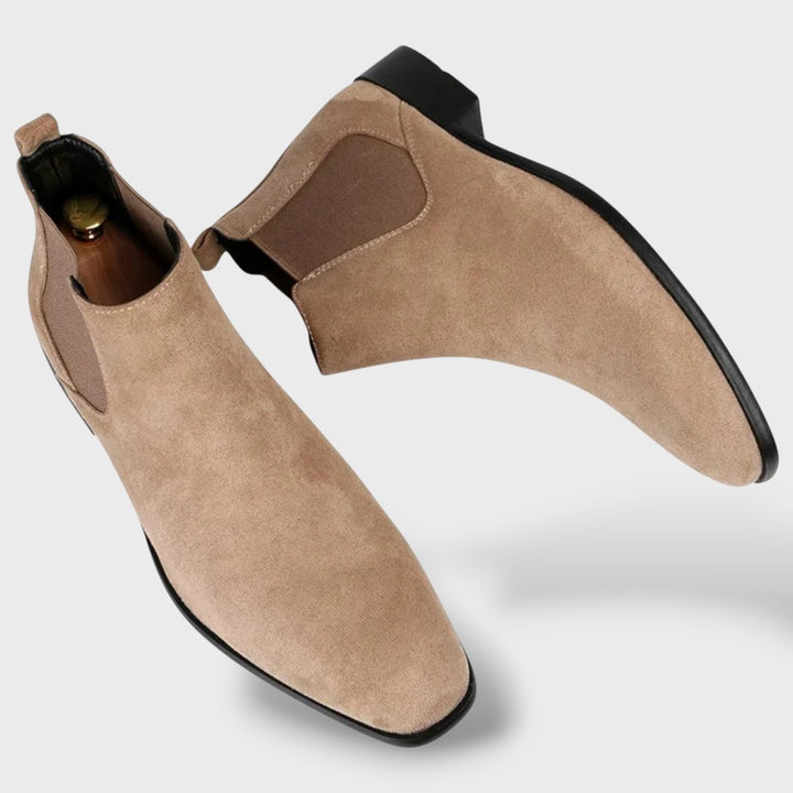 Herren Chelsea Boots aus Wildleder mit quadratischer Spitze, Beige, Produktansicht