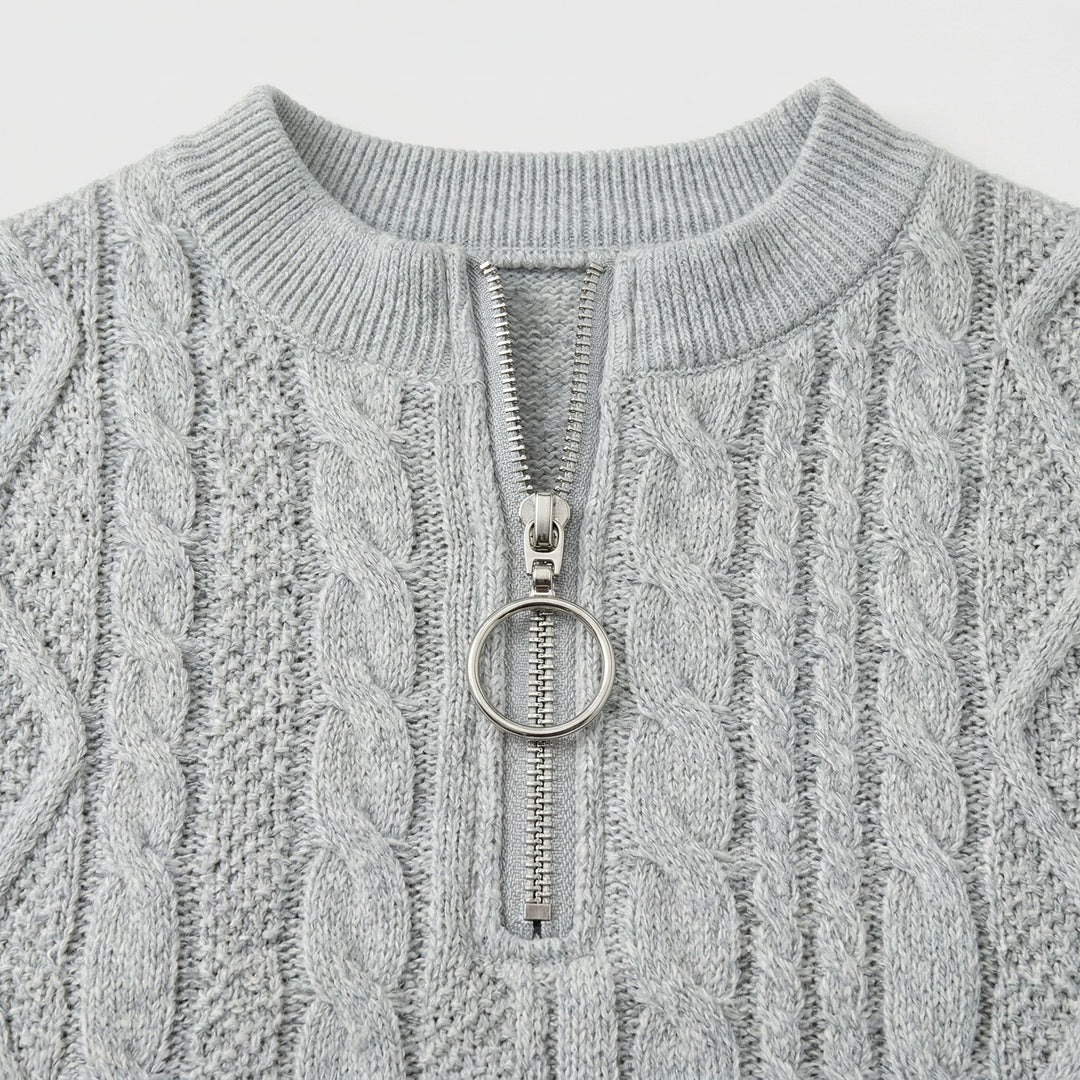 Lila Pullover, Rückenansicht