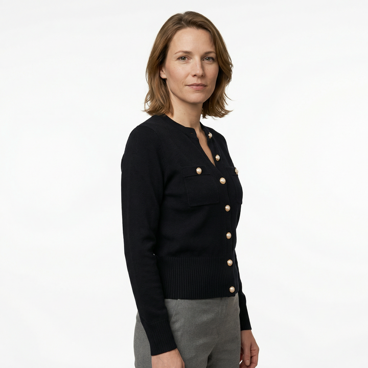 Strick Cardigan Lavendel, Dreiviertelansicht, Knopfleiste