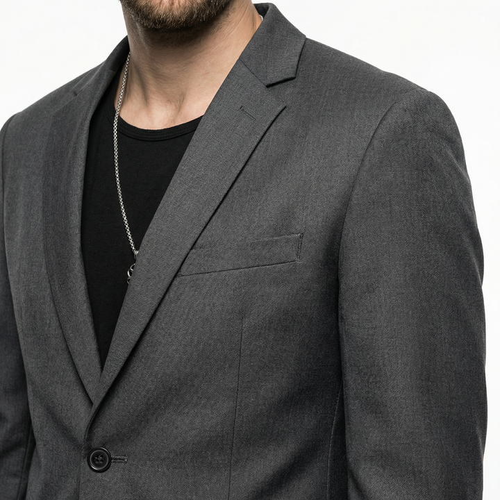 Nahaufnahme Revers und Knopf, Herren Blazer dunkelgrau