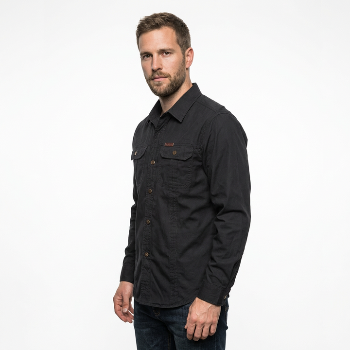 Herren Cargo-Hemd Weiß, flach ausgelegt, Taschendetails sichtbar