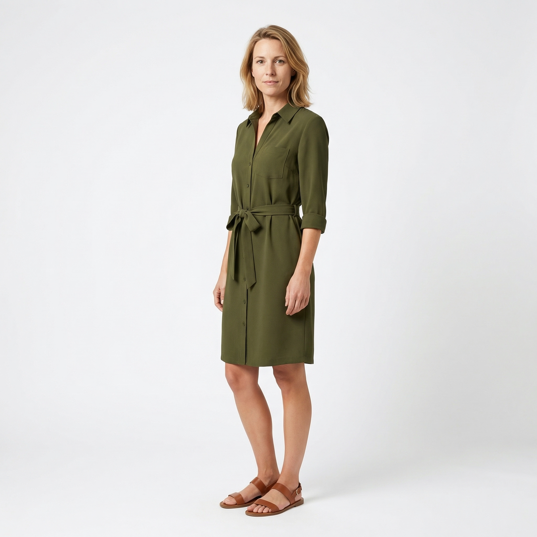 Midi-Hemdblusenkleid Olivgrün, Seitenansicht mit Bindegürtel