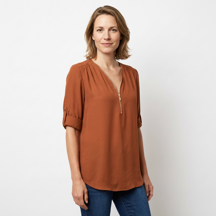Chiffon-Bluse, Detailaufnahme V-Ausschnitt mit Reißverschluss