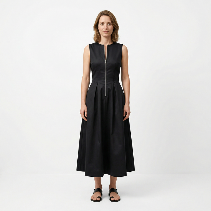 Schwarzes A-Linien-Maxikleid mit V-Ausschnitt, vorne