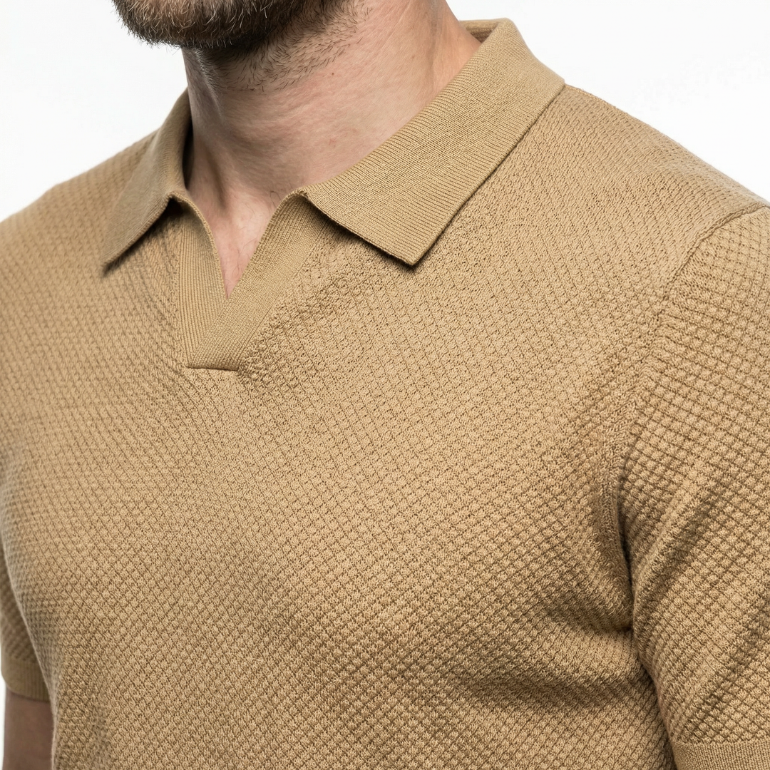 Rückenansicht Herren Polo Shirt Khaki, Polokragen und Rückenlinie