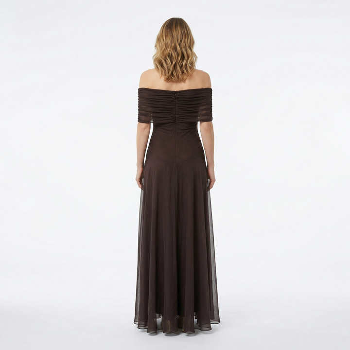 Elegantes Schulterfreies Chiffonkleid