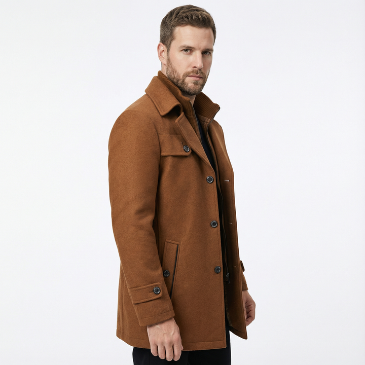 Herren Wollmantel, Seitenansicht, schlanke Passform und langer Schnitt