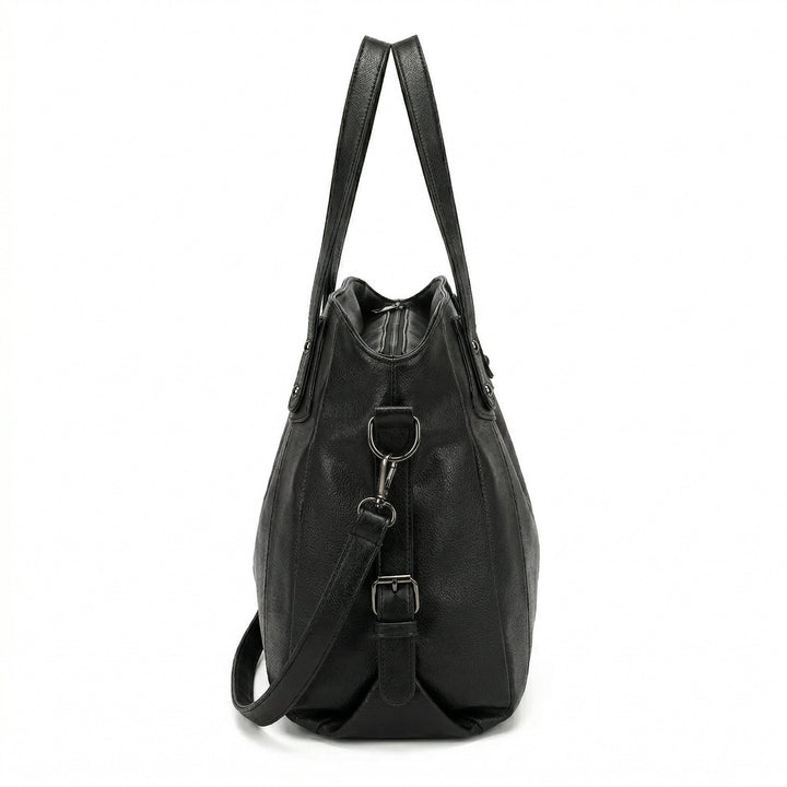 Schwarze Hobo-Tasche Seitenansicht mit abnehmbarem Schulterriemen