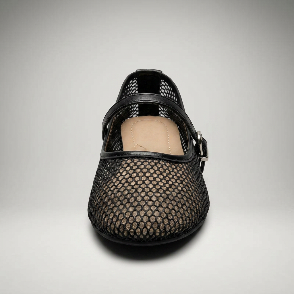 Schwarze Mary Jane Flats aus Mesh mit rundem Zehenbereich, Frontalansicht