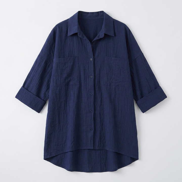 Dunkelblaue Hemdbluse, Vorderansicht