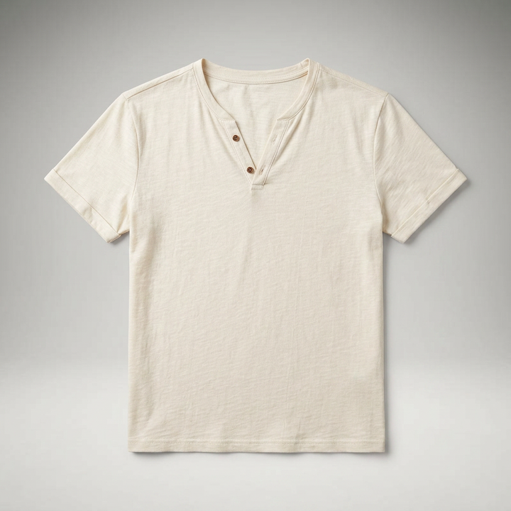 Herren Henley-Shirt in Cremeweiß, Flatlay ohne Model