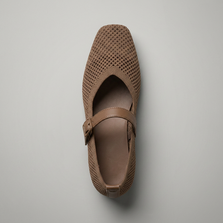 Braune Mary-Jane-Ballerina aus Strickmesh, Ansicht von oben