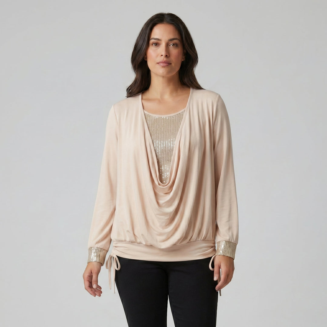 Langarmbluse mit Wasserfallausschnitt und Paillettenbesatz in Beige, Vorderansicht
