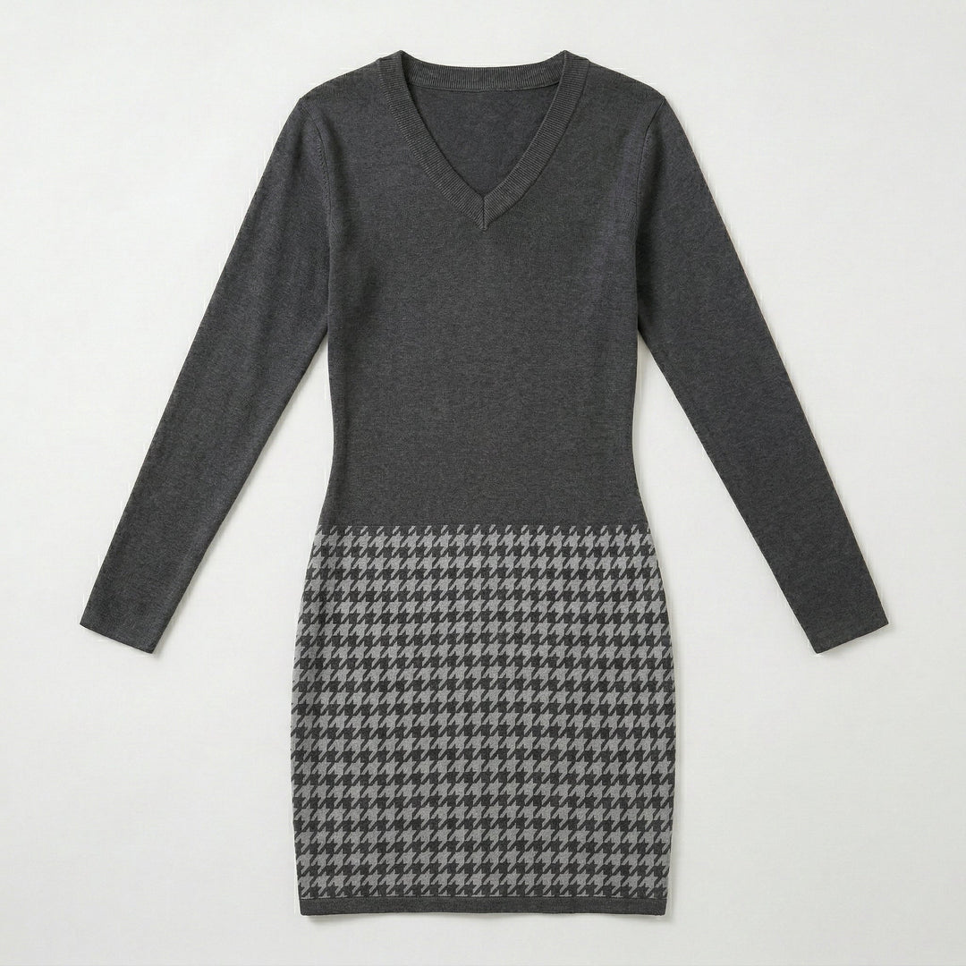 Minikleid Grau liegend, V-Ausschnitt und Hahnentritt-Rock von vorne