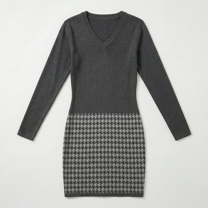 Minikleid Grau liegend, V-Ausschnitt und Hahnentritt-Rock von vorne