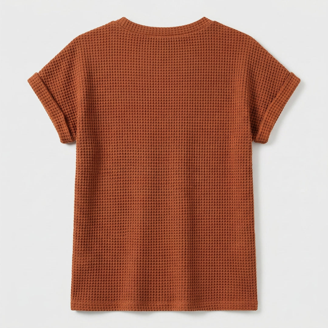 Waffelpiqué-Shirt rostbraun flach liegend Rückseite