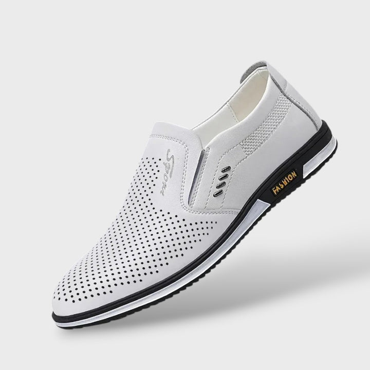 Herren Loafer Weiß Mesh, runde Spitze, Schlupf, Seitennaht-Detail, Produktfoto