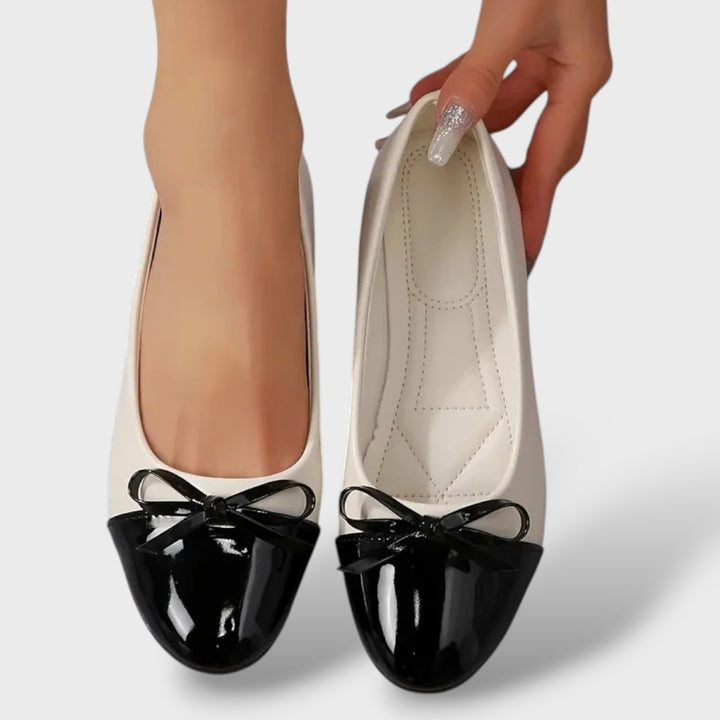 Nahaufnahme Schleifendetail Damen Ballerina, PU-Obermaterial, runde Spitze