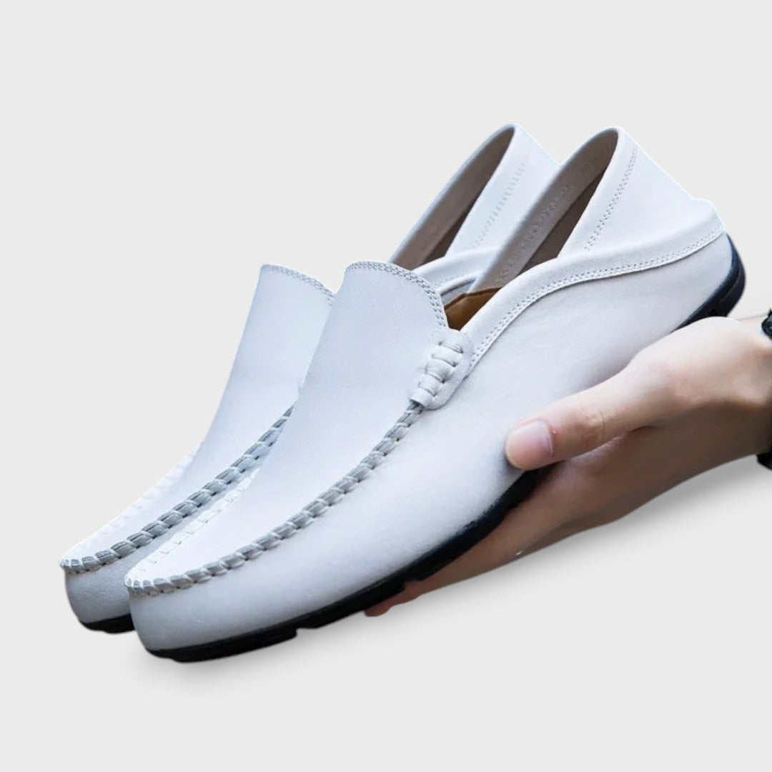 Herren Loafer Mokassin in Weiß, klassische Seitenansicht